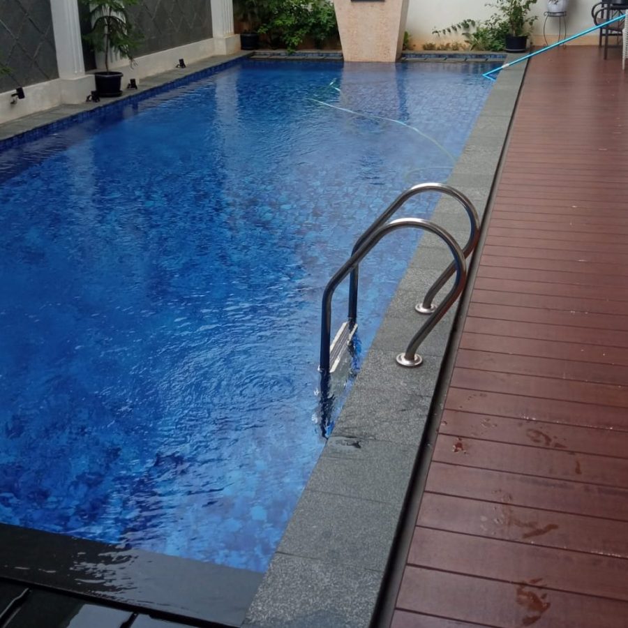Perawatan kolam 5
